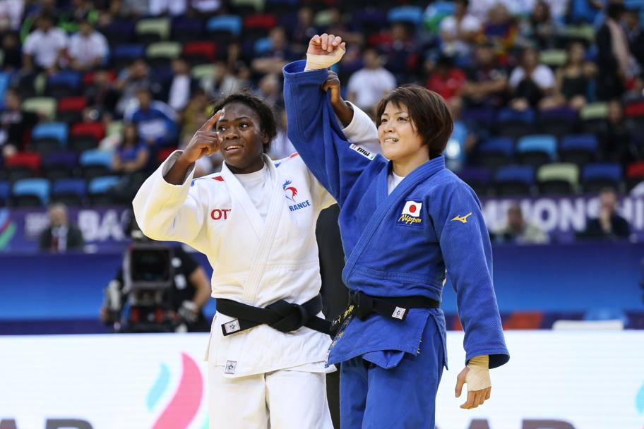 3- La francese Clarisse Agbegnenou so conferma campiponessa del mondo in un emozionante finale con la giapponese Tashiro